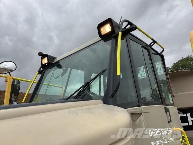 Rokbak RA30 Dúmpers articulados