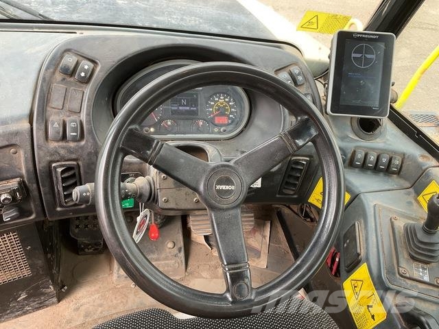 Rokbak RA30 Dúmpers articulados