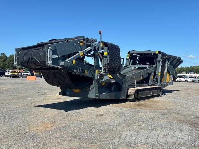 Rubble Master HS11000M Screeners
