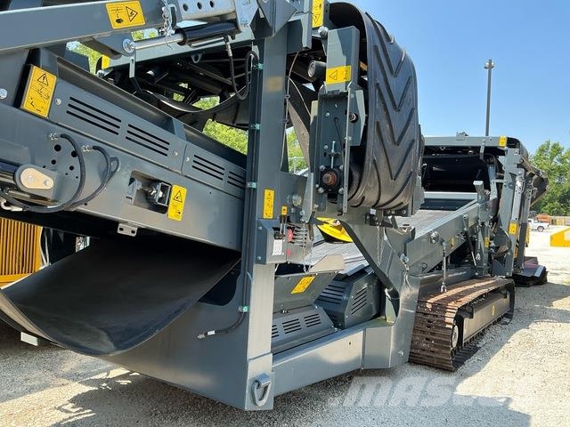 Rubble Master HS11000M Screeners