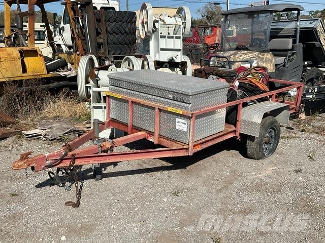 S/A Trailer w/Pressure Washer (Inoperable) Ostale prikolice