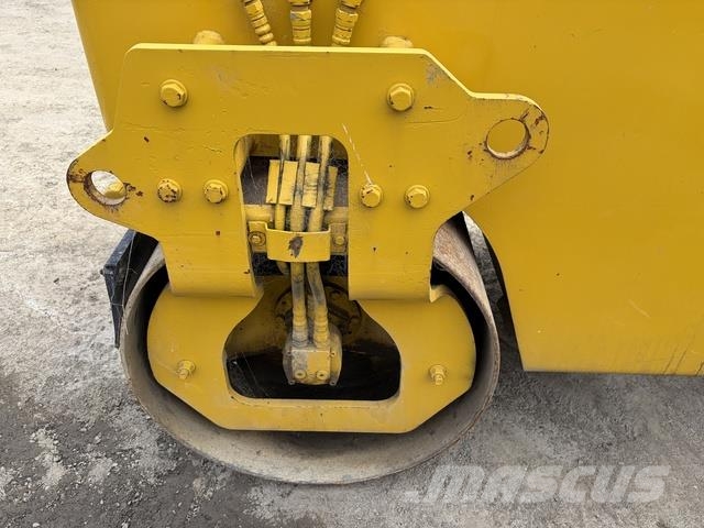 Sakai SW330 Twin drum rollers
