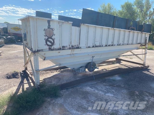  Sand Hopper and Motor Tanke og spande