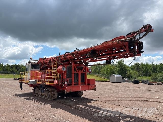 Sandvik D245S Perforadoras de superficie