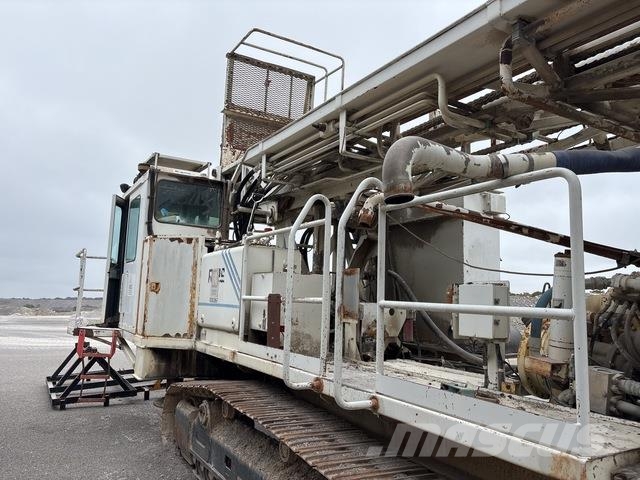 Sandvik D245S Буровые вышки
