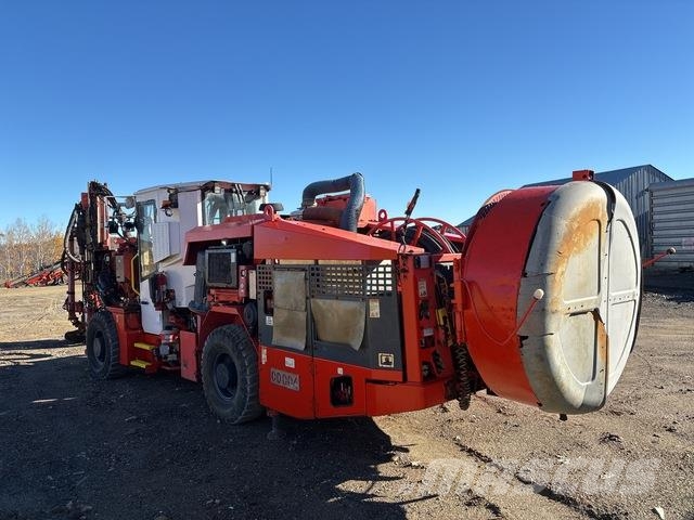 Sandvik DS421 Mijnbouw kabelleggers