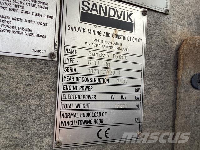 Sandvik RANGER DX800 Avolouhintaporauslaitteet