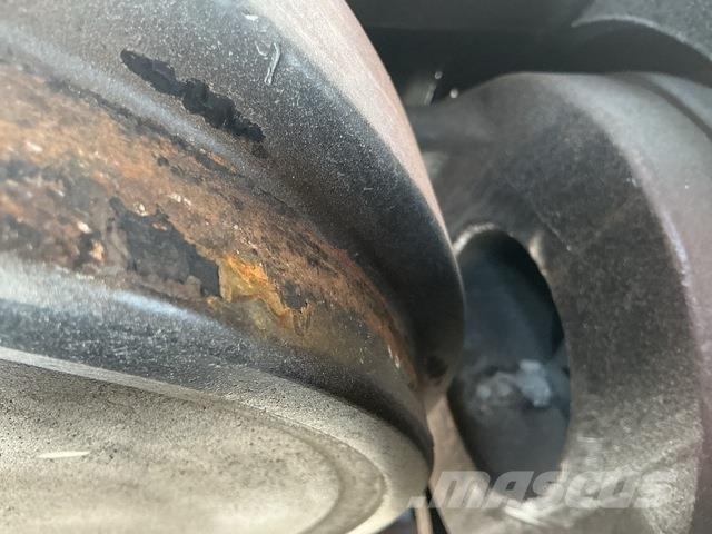 Sany SR65 مثاقيب ثقيلة