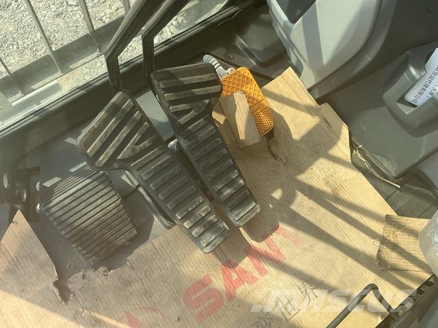 Sany SR65 مثاقيب ثقيلة