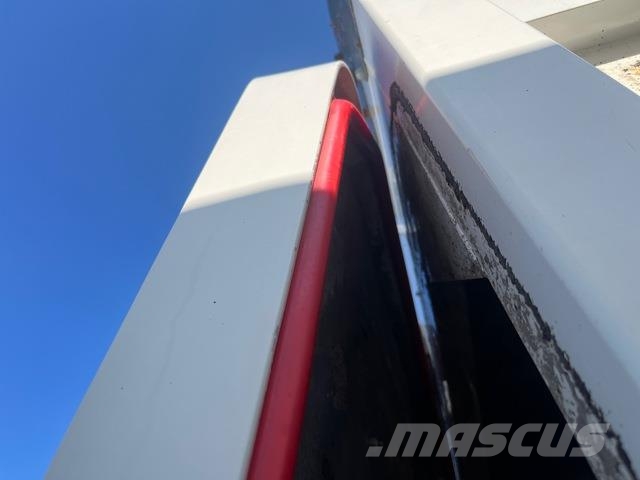 Scania G410 Sopmaskiner