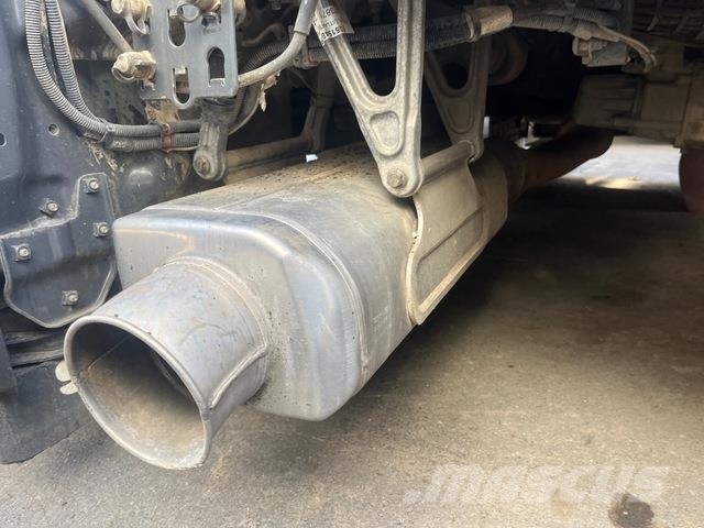 Scania G410 Sopmaskiner