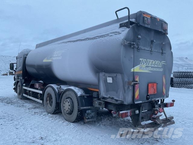 Scania P114LB-380 Autocisterna