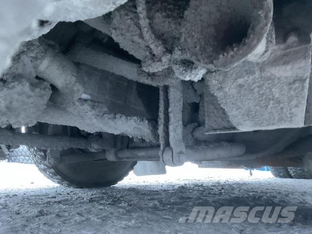 Scania P114LB-380 Autocisterna