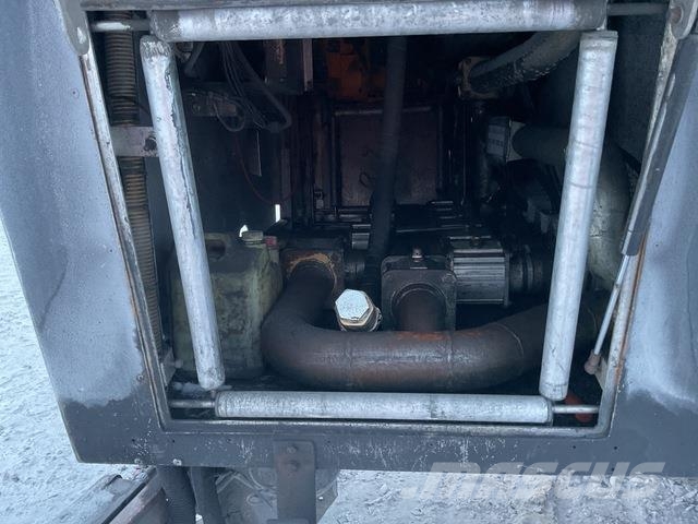 Scania P114LB-380 Autocisterna