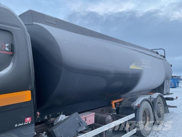 Scania P114LB-380 Autocisterna
