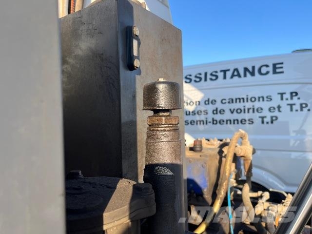 Scania P250 Sopmaskiner