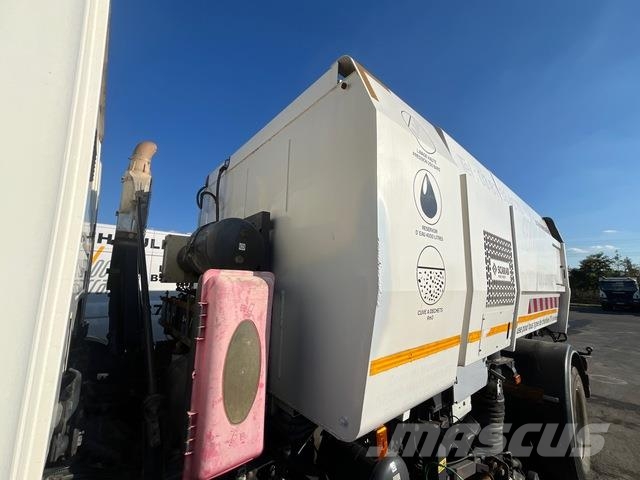 Scania P250 Sopmaskiner