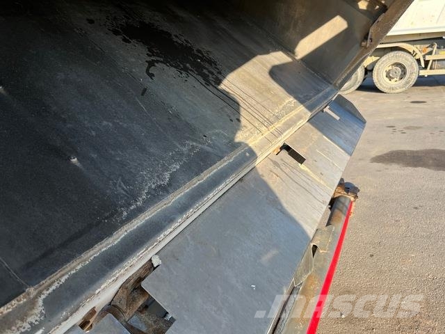Scania P250 Sopmaskiner