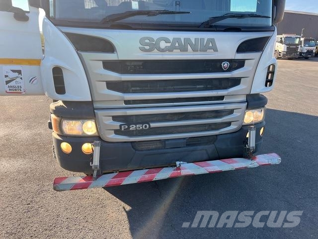 Scania P250 Sopmaskiner