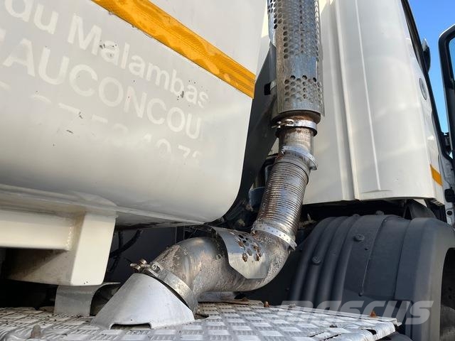 Scania P250 Sopmaskiner