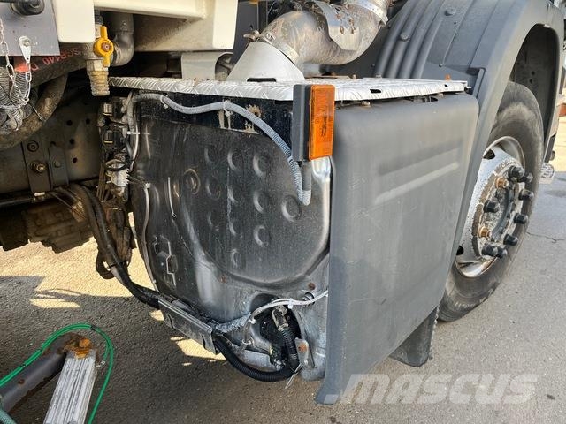 Scania P250 Sopmaskiner