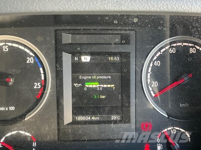 Scania P250 Sopmaskiner