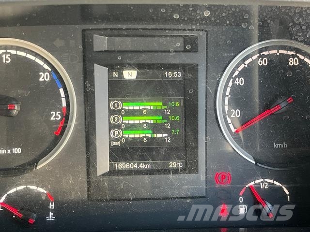 Scania P250 Sopmaskiner