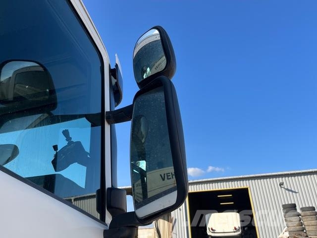 Scania P250 Sopmaskiner