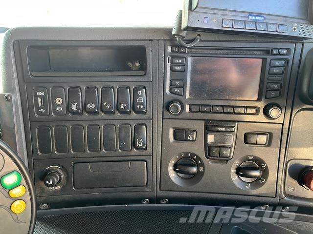 Scania P250 Sopmaskiner