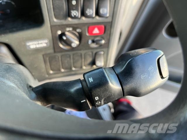 Scania P250 Sopmaskiner
