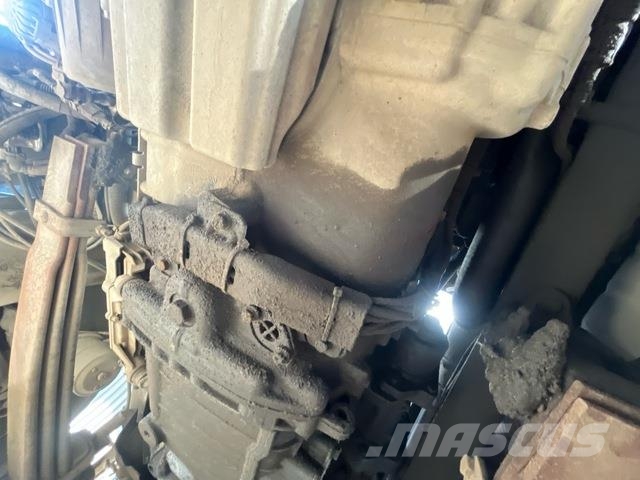 Scania P250 Sopmaskiner
