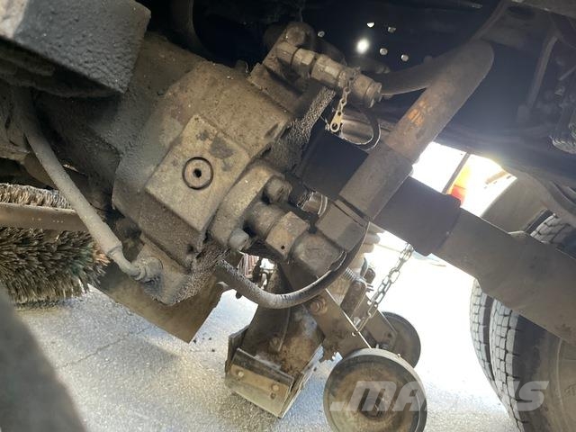 Scania P250 Sopmaskiner