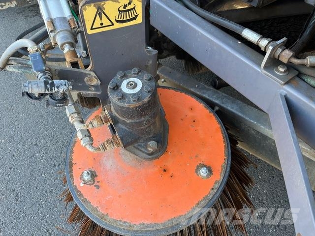 Scania P250 Sopmaskiner