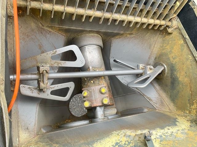 Scania P410CB Betonipumppuautot