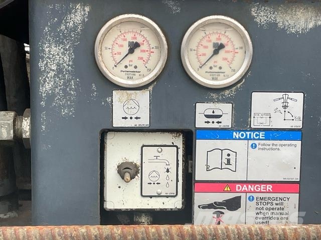 Scania P410CB Betonipumppuautot