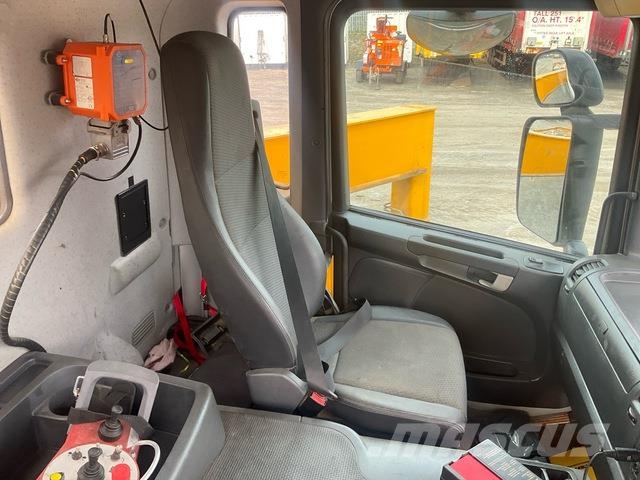 Scania P410CB Betonipumppuautot
