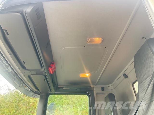 Scania P410CB Betonipumppuautot