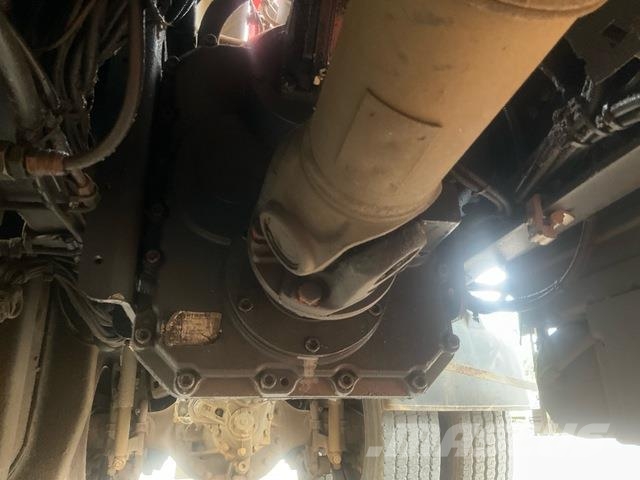 Scania P410CB Betonipumppuautot