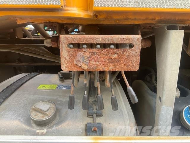 Scania P410CB Betonipumppuautot