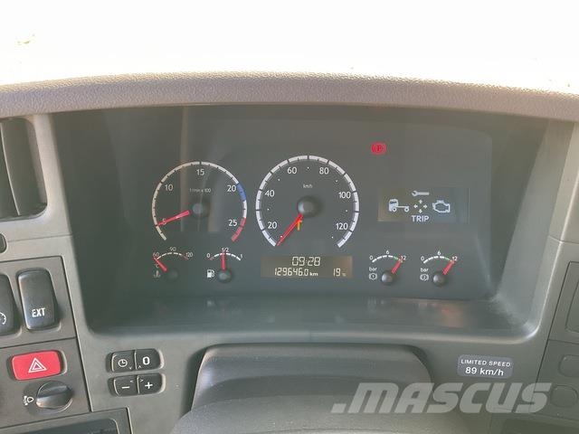 Scania R420CB Kombinované/Čerpací cisterny