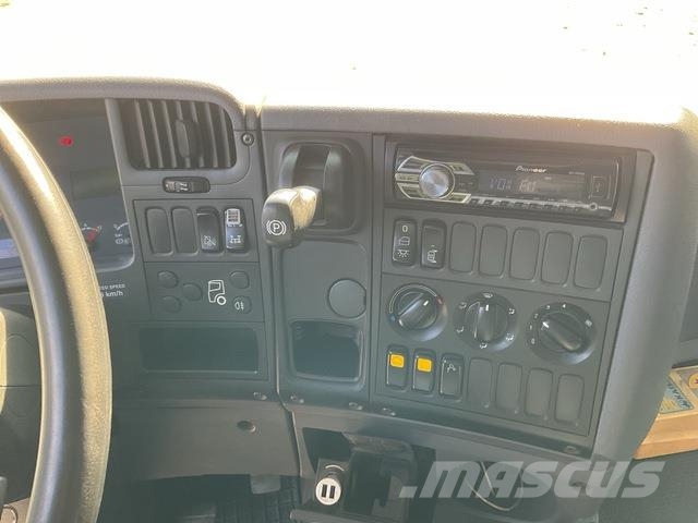 Scania R420CB Kombinované/Čerpací cisterny