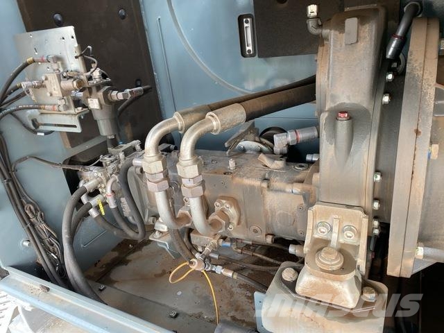 Sennebogen 835E Construction - Others