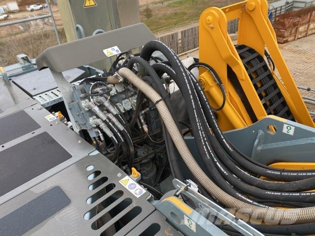 Sennebogen 835E Construction - Others