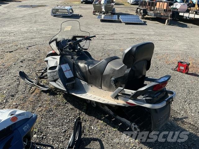 Skidoo Expedition Motorne sanke