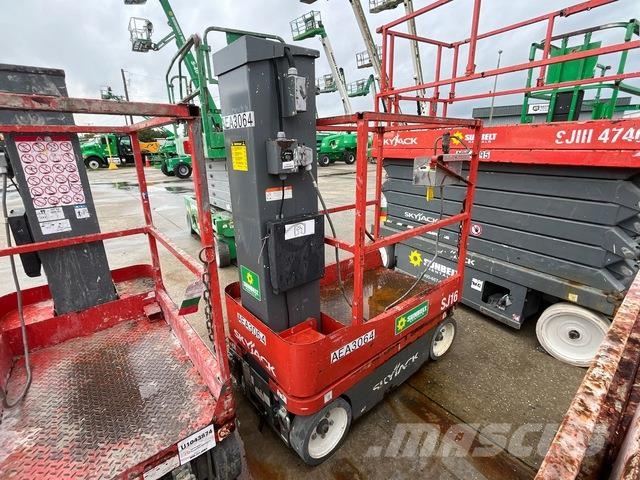 SkyJack SJ16 رافعات السارية الرأسية