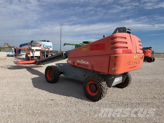 SkyJack SJ40T Plataformas con brazo de elevación telescópico