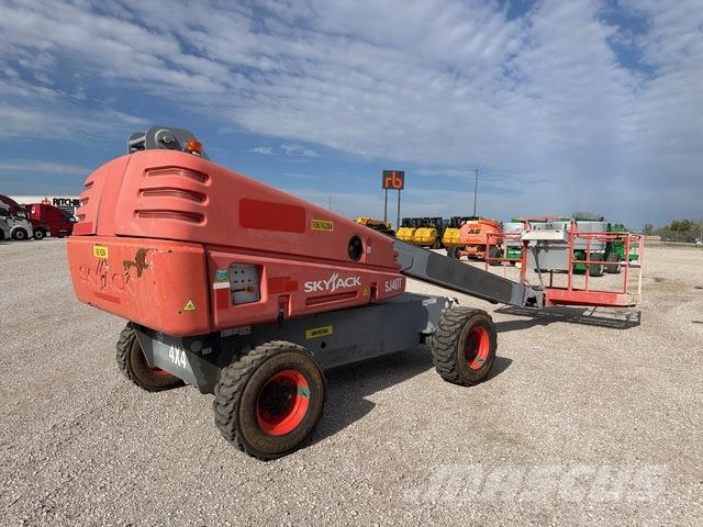 SkyJack SJ40T Plataformas con brazo de elevación telescópico