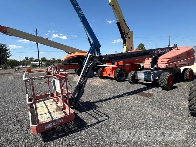SkyJack SJ45T Piattaforme a braccio telescopico