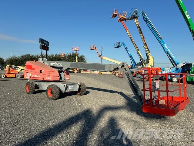 SkyJack SJ45T Piattaforme a braccio telescopico