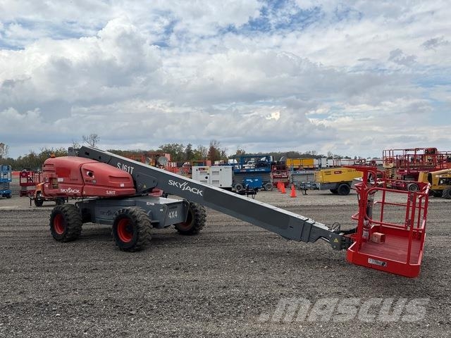 SkyJack SJ61T Telescopic boom lifts